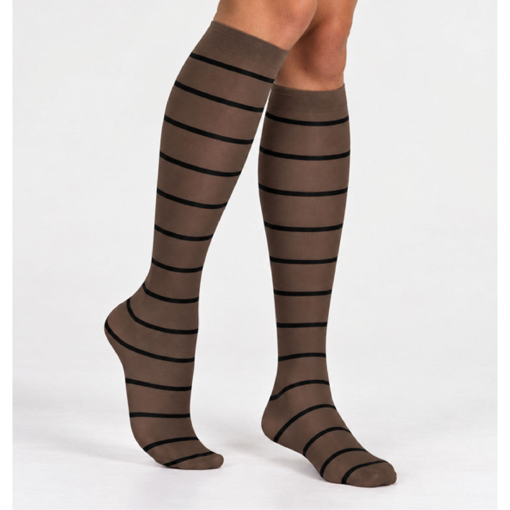 A MOÌ APS Mare stripe Knee High Sock Knee high sock Dark brown and black stripe